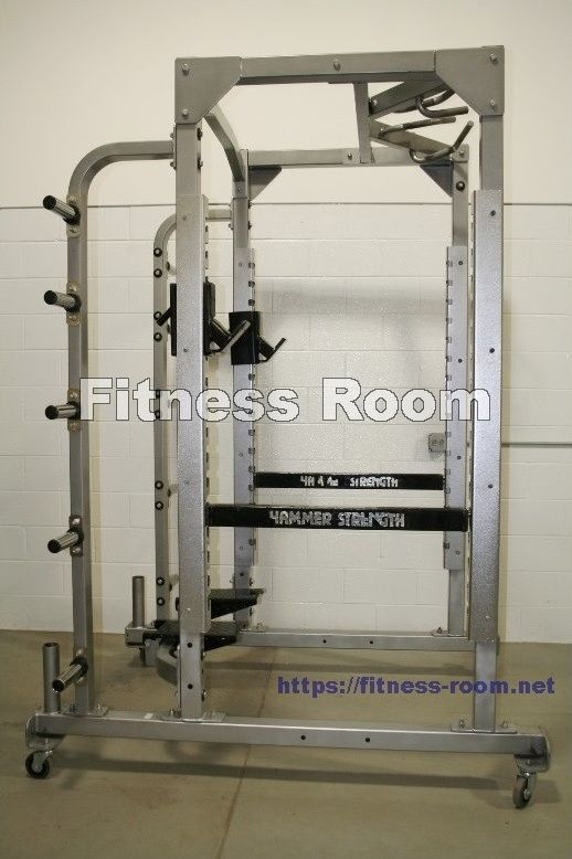 Hammer Strength from Life Fitness Squat / Power Rack