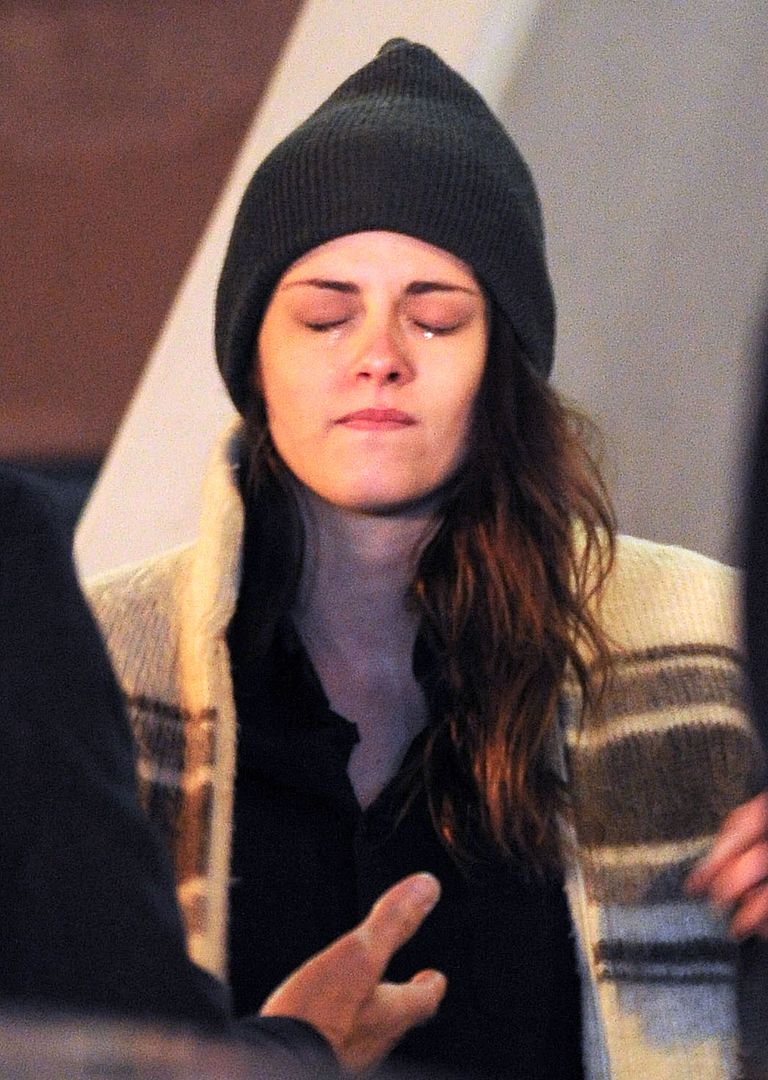 photo KSTEWARTFANS110413-105.jpg