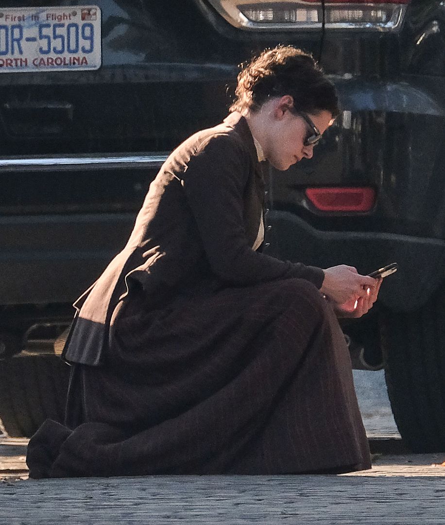 photo ADORINGKS-ONSET111616 13.jpg