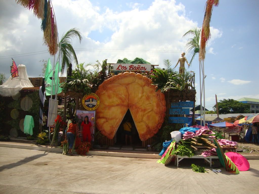 LOS BAÑOS, LA LAGUNA